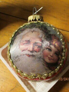 Krebs Santas on silk 2001 ornament series